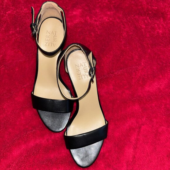 NEW Naturalizer true Colors Vera Ankle Strap Sandals 8.5 M - Picture 1 of 7